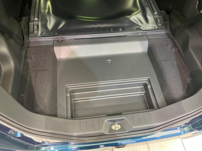 2017 Toyota TANK DBA-M900A (UW-69f0672970d9c)[24]