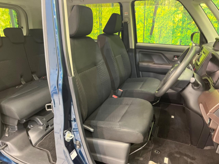 2017 Toyota TANK DBA-M900A (UW-69f0672970d9c)[29]