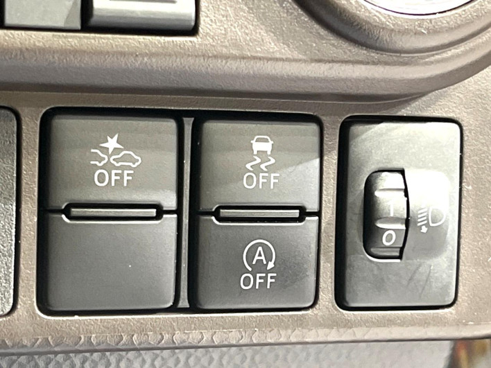 2021 Toyota Roomy 5BA-M900A (UW-69f0672b9f887)[25]