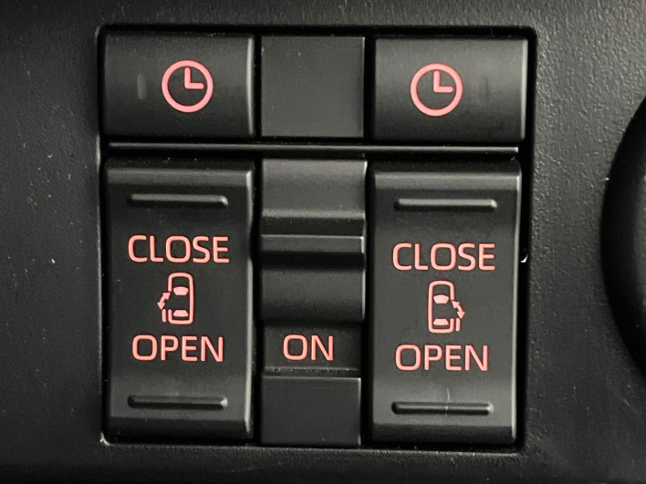 2021 Toyota Roomy 5BA-M900A (UW-69f0672bba9f3)[10]