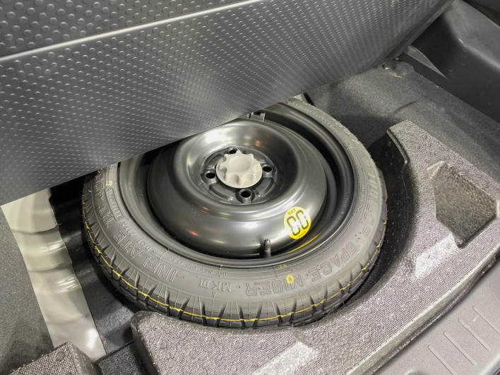 2021 Toyota Roomy 4BA-M900A (UW-69f0672d8e142)[29]