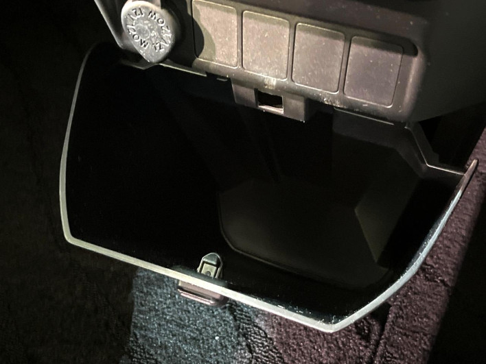 2023 Toyota Roomy 5BA-M900A (UW-69f0672dca167)[16]