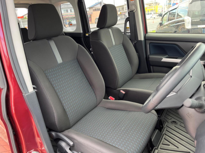 2023 Toyota Roomy 5BA-M900A (UW-69f0672ebe804)[26]