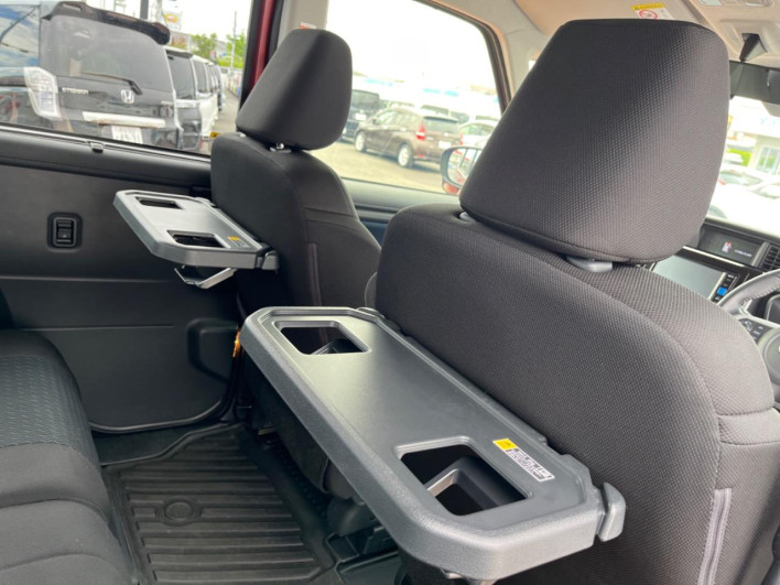 2023 Toyota Roomy 5BA-M900A (UW-69f0672ebe804)[28]