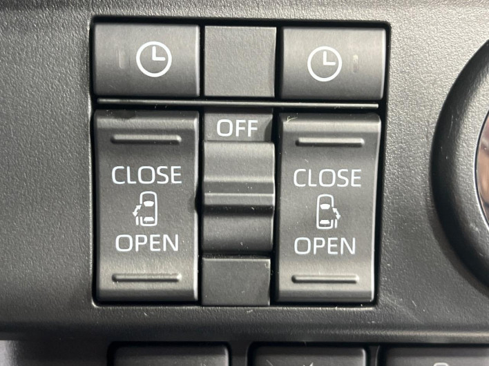 2025 Toyota Roomy 5BA-M910A (UW-69f0672f7c87c)[18]