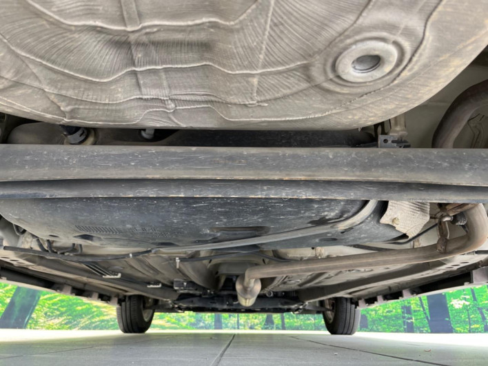 2015 Suzuki Solio DAA-MA36S (UW-69f0672f8f15a)[18]