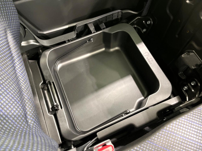 2019 Suzuki Wagon R DAA-MH55S (UW-69f06739c4168)[22]