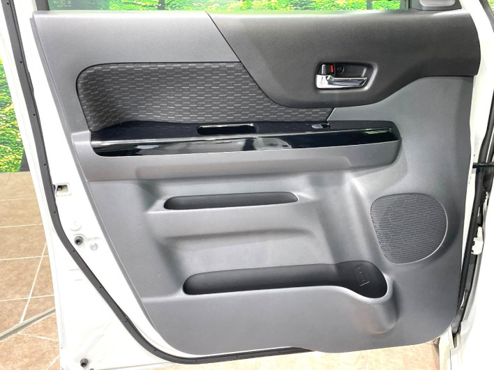 2014 Suzuki Spacia Custom DBA-MK32S (UW-69f0673bc7a13)[25]