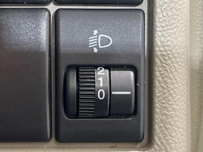 2013 Nissan Roox DBA-ML21S (UW-69f06741a1557)[24]