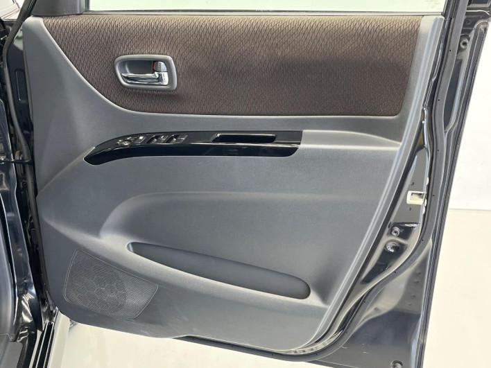 2011 Nissan Roox DBA-ML21S (UW-69f06741f091c)[27]