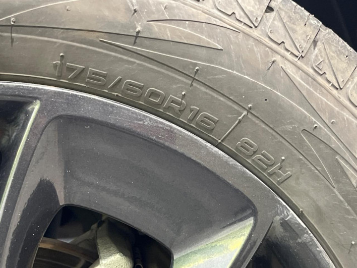 2019 Suzuki Crosbie DAA-MN71S (UW-69f0674495ffb)[21]