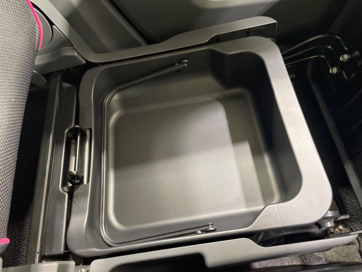 2014 Suzuki Hustler DBA-MR31S (UW-69f0674693ee5)[24]