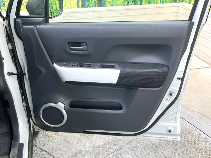 2015 Suzuki Hustler DBA-MR31S (UW-69f0674838681)[22]