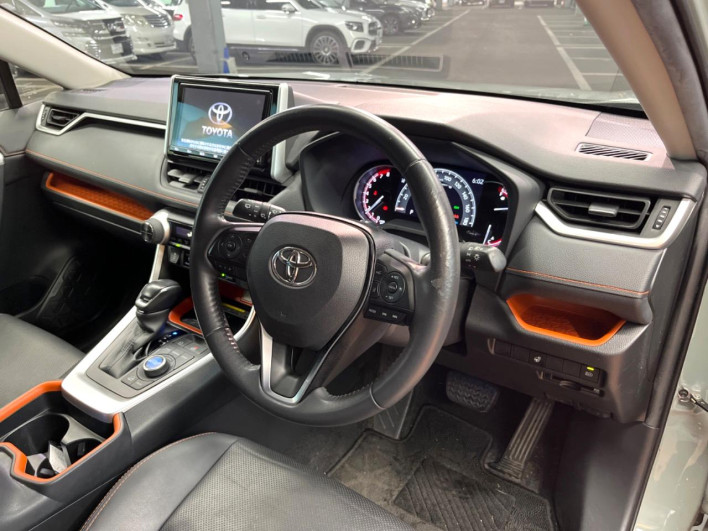 2020 Toyota RAV4 6BA-MXAA54 (UW-69f0675210839)[5]