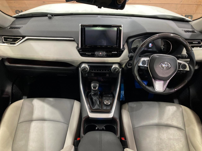 2019 Toyota RAV4 6BA-MXAA54 (UW-69f06752a4bb1)[22]