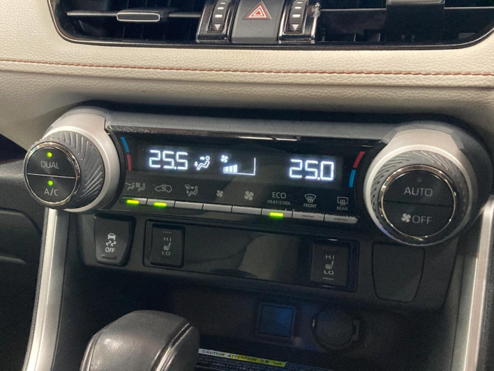 2019 Toyota RAV4 6BA-MXAA54 (UW-69f06752a4bb1)[27]