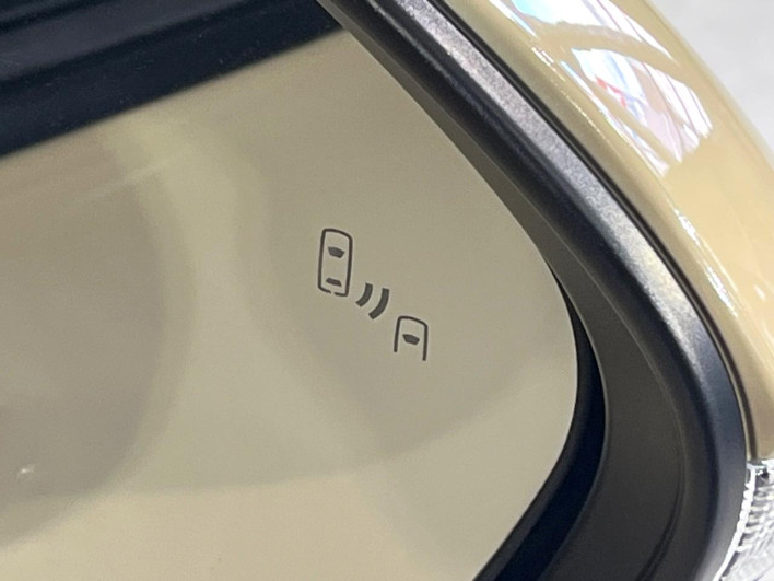 2023 Toyota Sienta 5BA-MXPC10G (UW-69f0675887fb7)[21]