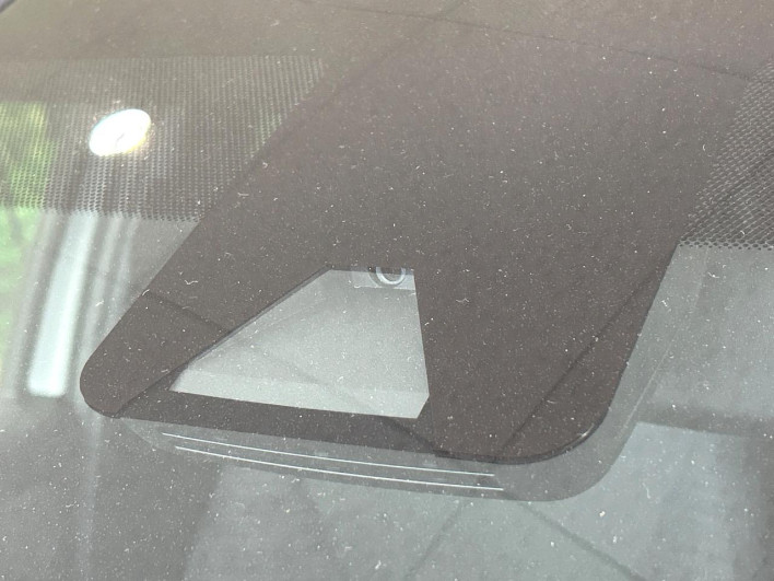 2020 Toyota Yaris 6AA-MXPH10 (UW-69f067588d21a)[13]