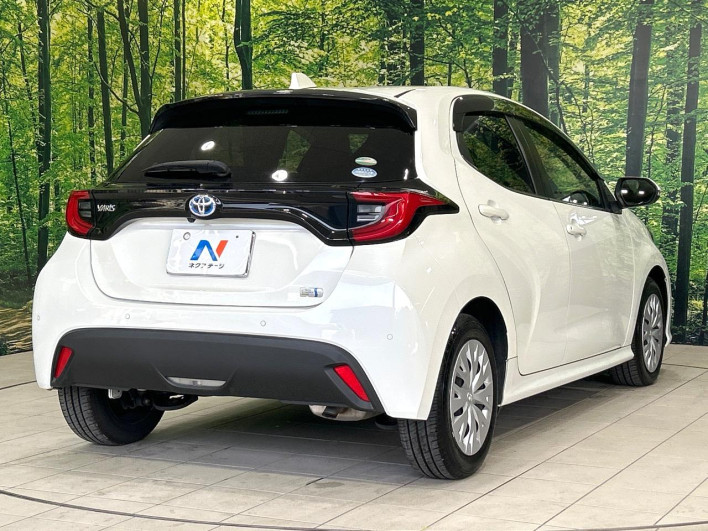 2020 Toyota Yaris 6AA-MXPH10 (UW-69f067588d21a)[8]
