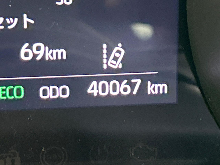 2020 Toyota Yaris 6AA-MXPH10 (UW-69f067588d21a)[2]