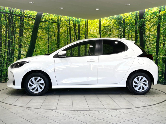 2021 Toyota Yaris 6AA-MXPH10 (UW-69f06758d91bd)[25]