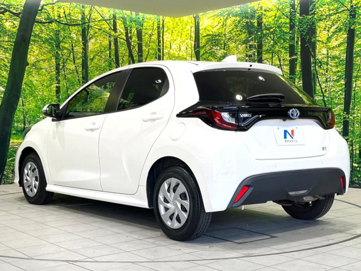 2021 Toyota Yaris 6AA-MXPH10 (UW-69f06758d91bd)[24]