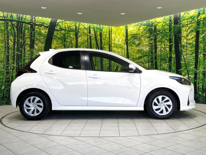 2021 Toyota Yaris 6AA-MXPH10 (UW-69f06758d91bd)[21]