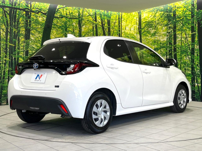 2021 Toyota Yaris 6AA-MXPH10 (UW-69f06758d91bd)[22]
