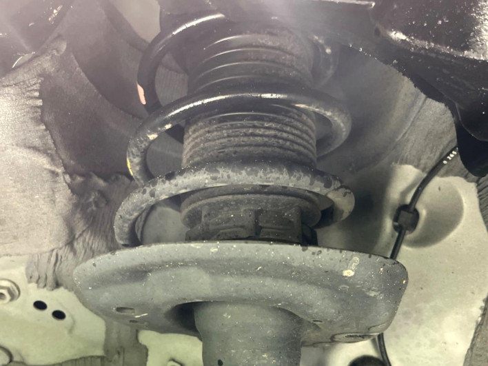 2021 Toyota Yaris 6AA-MXPH10 (UW-69f06758d91bd)[14]