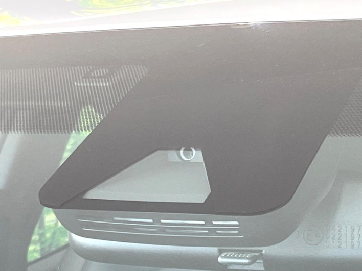 2021 Toyota Yaris 6AA-MXPH10 (UW-69f06758d91bd)[6]