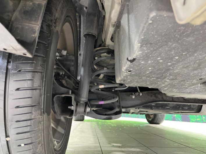 2021 Toyota Yaris Cross 6AA-MXPJ10 (UW-69f0675ab7aae)[25]