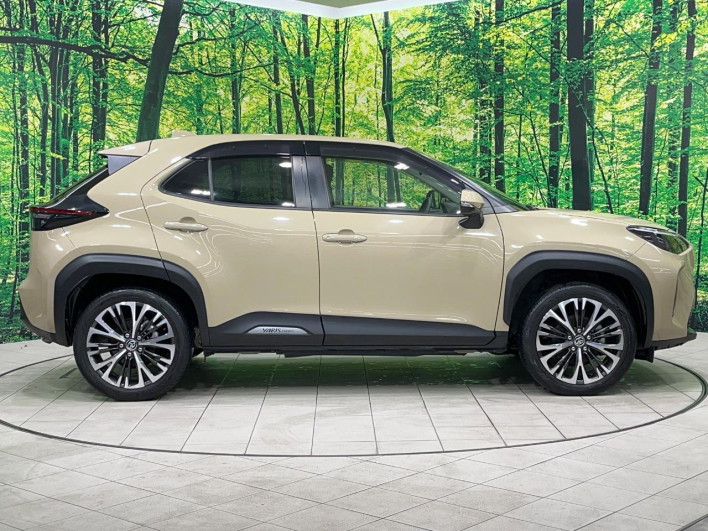 2021 Toyota Yaris Cross 6AA-MXPJ10 (UW-69f0675ab7aae)[4]