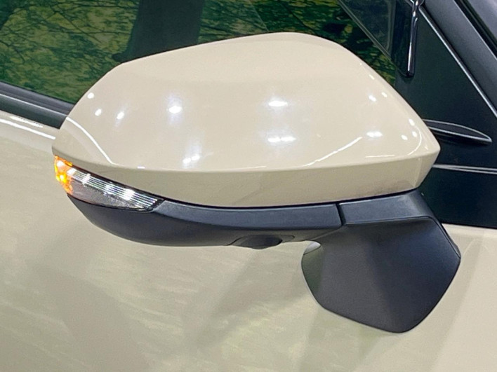 2021 Toyota Yaris Cross 6AA-MXPJ10 (UW-69f0675ab7aae)[17]