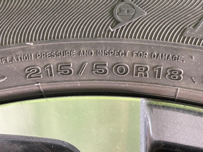 2021 Toyota Yaris Cross 6AA-MXPJ10 (UW-69f0675ad706c)[8]