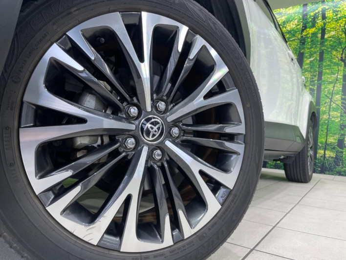 2021 Toyota Yaris Cross 6AA-MXPJ10 (UW-69f0675ad706c)[9]