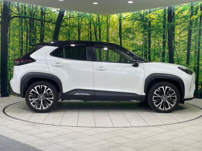 2021 Toyota Yaris Cross 6AA-MXPJ10 (UW-69f0675ad706c)[22]