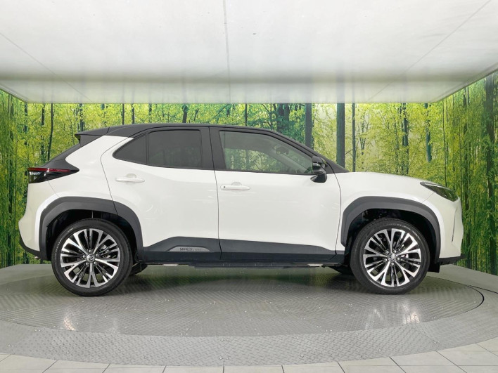 2022 Toyota Yaris Cross 6AA-MXPJ10 (UW-69f0675aef30d)[21]