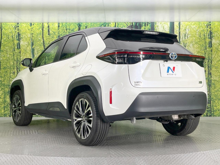 2022 Toyota Yaris Cross 6AA-MXPJ10 (UW-69f0675aef30d)[24]
