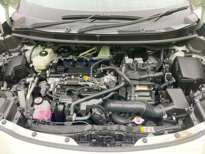 2022 Toyota Yaris Cross 6AA-MXPJ10 (UW-69f0675aef30d)[4]