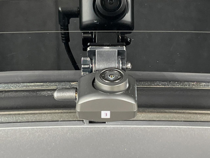 2023 Toyota Yaris Cross 6AA-MXPJ10 (UW-69f0675bbae82)[13]