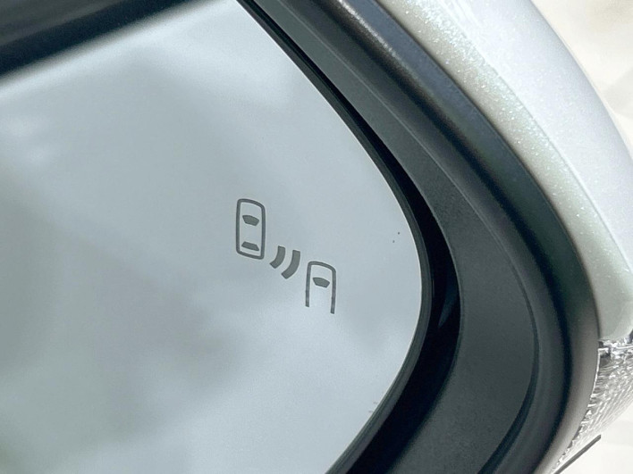 2024 Toyota Yaris Cross 6AA-MXPJ10 (UW-69f0675cab42c)[13]