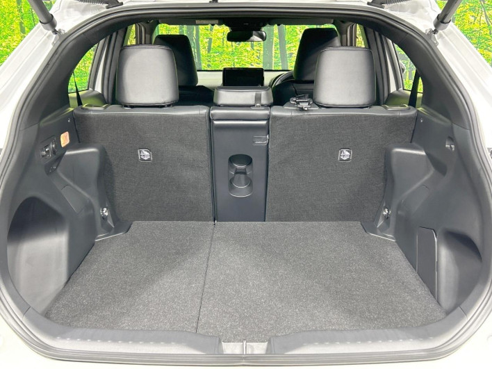 2024 Toyota Yaris Cross 6AA-MXPJ10 (UW-69f0675cab42c)[26]