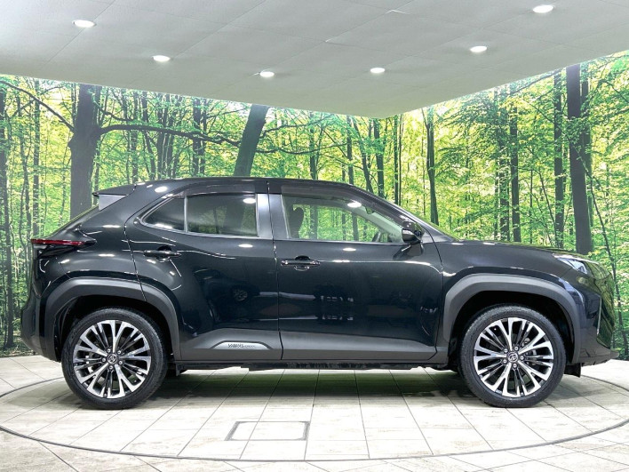 2021 Toyota Yaris Cross 6AA-MXPJ15 (UW-69f0675dc4aad)[25]