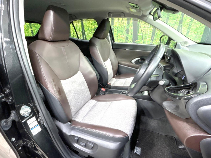 2021 Toyota Yaris Cross 6AA-MXPJ15 (UW-69f0675dc4aad)[9]