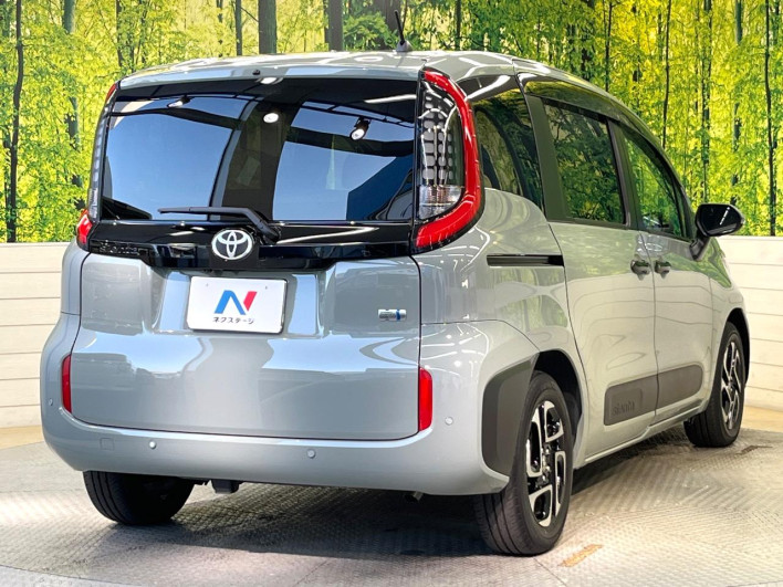 2022 Toyota Sienta 6AA-MXPL10G (UW-69f0675f2d6ef)[26]