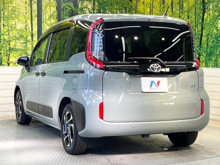 2022 Toyota Sienta 6AA-MXPL10G (UW-69f0675f2d6ef)[28]
