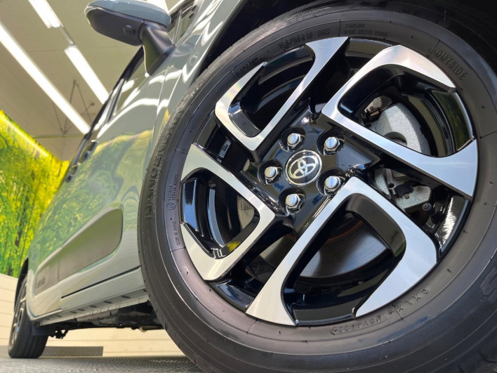 2022 Toyota Sienta 6AA-MXPL10G (UW-69f0675f2d6ef)[12]