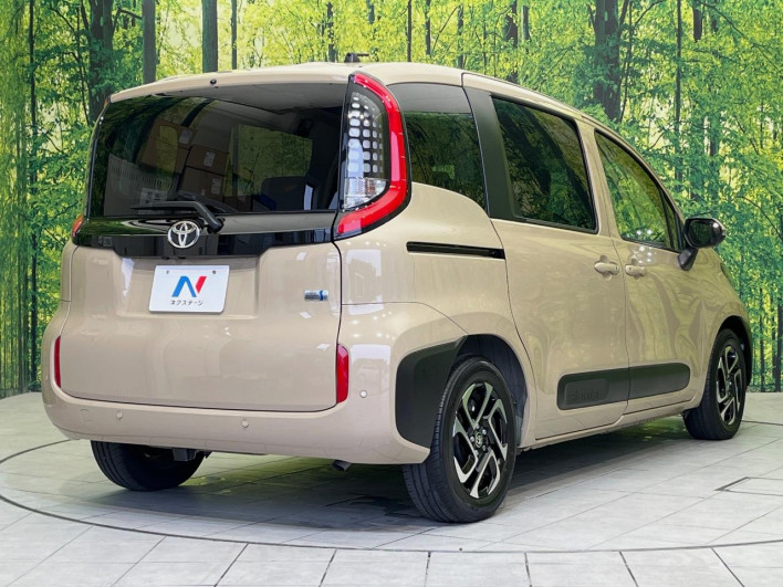 2023 Toyota Sienta 6AA-MXPL10G (UW-69f0675f655c0)[9]