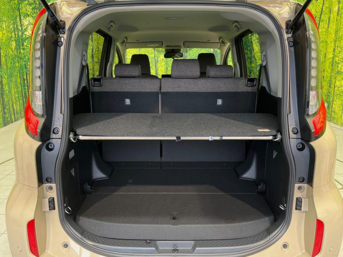 2023 Toyota Sienta 6AA-MXPL10G (UW-69f0675f655c0)[25]