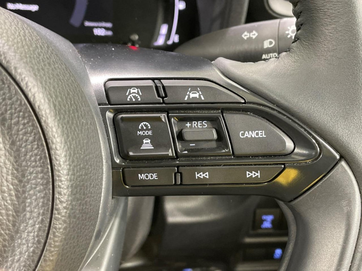 2023 Toyota Sienta 6AA-MXPL10G (UW-69f0675fdff31)[10]